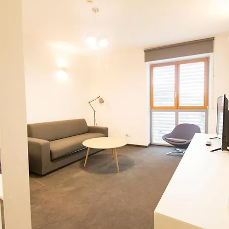 Happy Estate - Trakt Kupiecki *