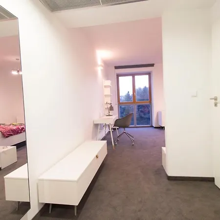 Happy Estate - Trakt Kupiecki