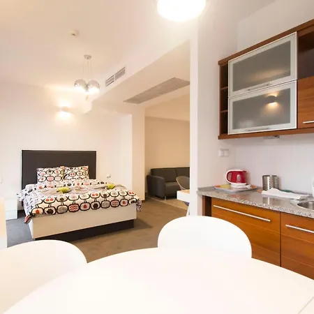 Happy Estate - Trakt Kupiecki Apartmán Vratislav