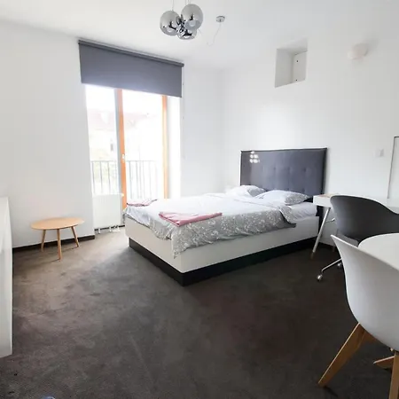 Happy Estate - Trakt Kupiecki *