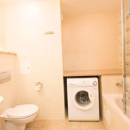 Happy Estate - Trakt Kupiecki