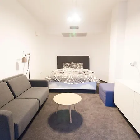 Happy Estate - Trakt Kupiecki Apartmán *