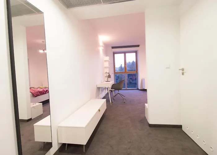 Happy Estate - Trakt Kupiecki