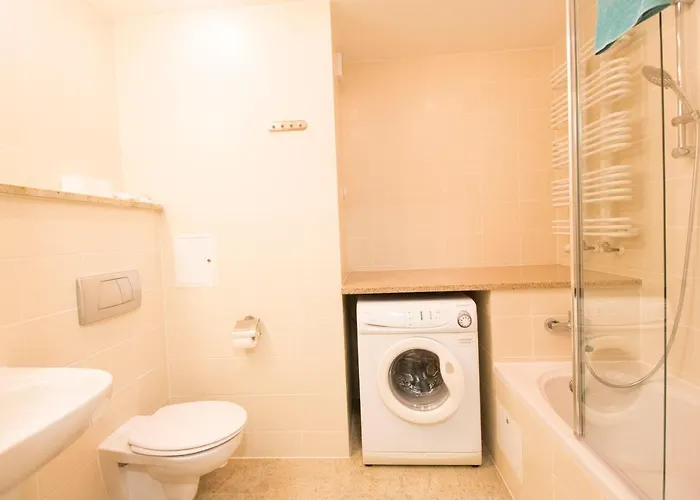 Happy Estate - Trakt Kupiecki